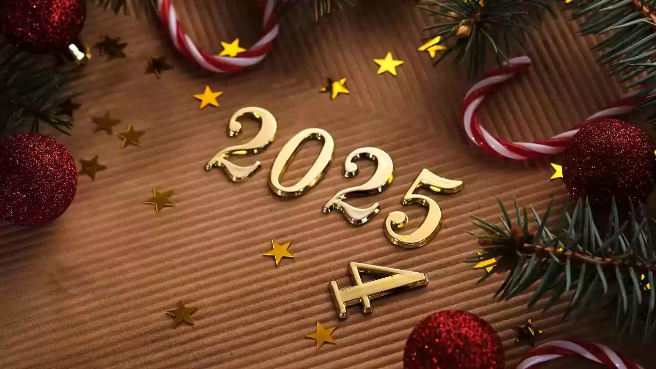 50 Happy New Year 2025 Wishes, Quotes in English to Share Your Special One With Warm Greetings