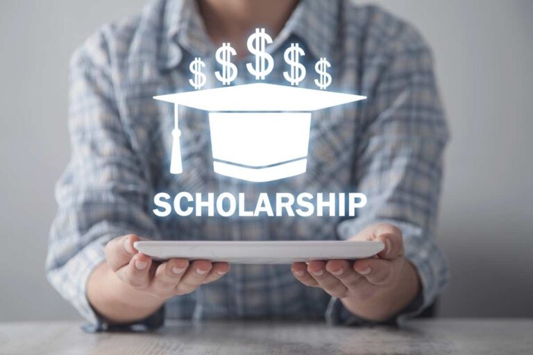 Top Fully Funded Scholarships for International Students to Study Abroad in 2025