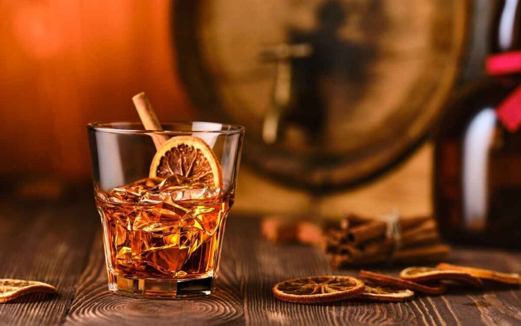 Check Top Whisky Price in India 2025